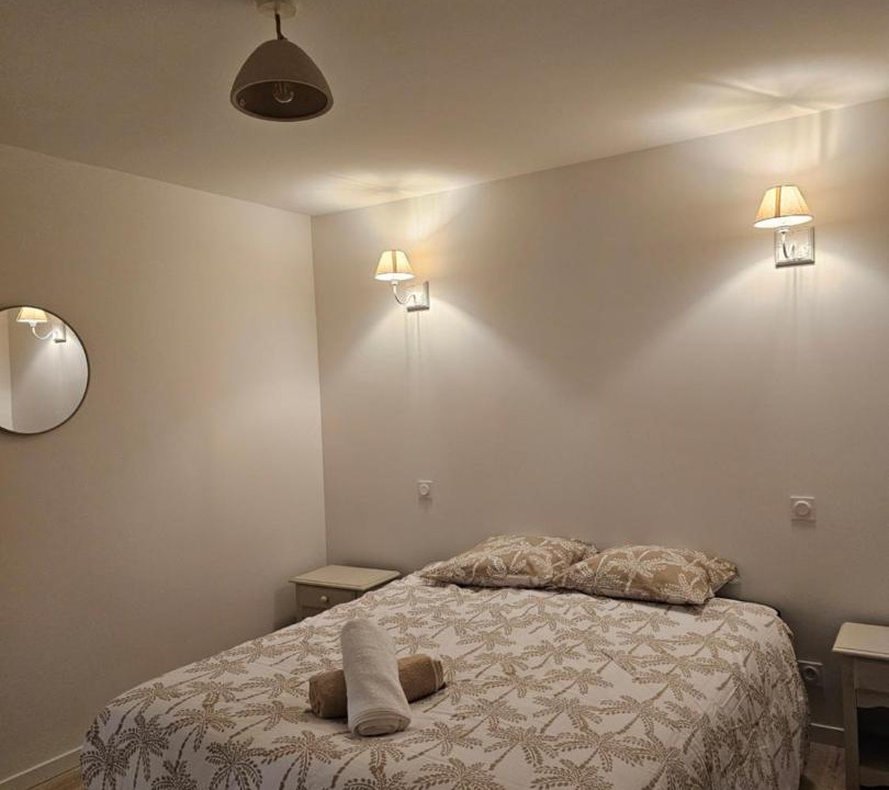 Photo of Bedroom in Couesmes-Vauce