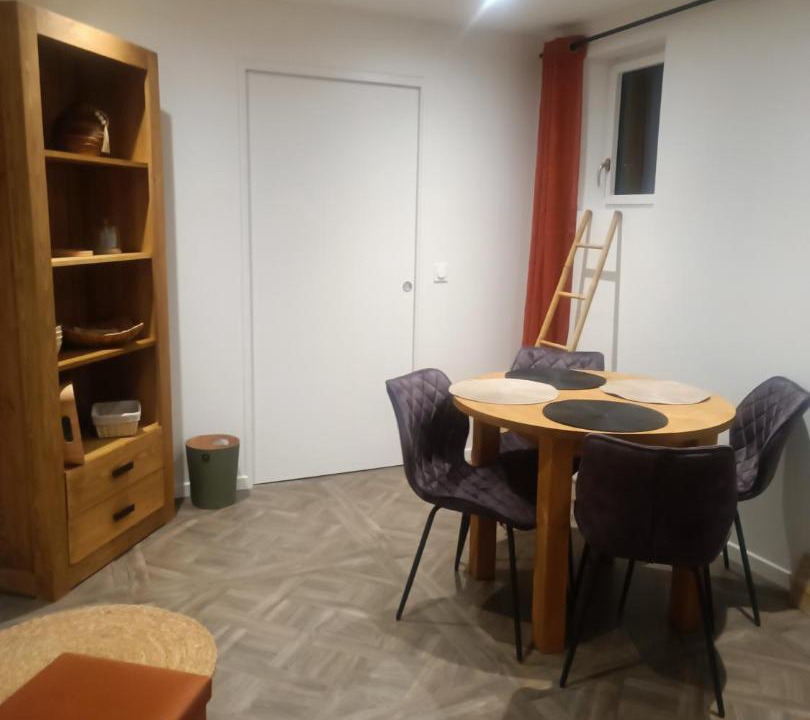 Photo of Livingroom in Argentre-du-Plessis