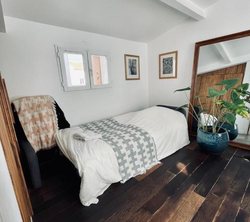 Photo of Bedroom in Pantin