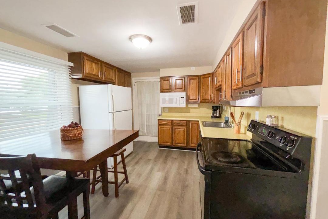 Photo of Kitchen in Anchor Bay Harbor