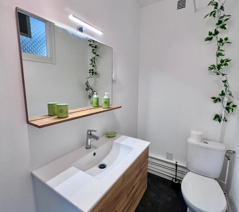 Photo of Bathroom in Brive-la-Gaillarde