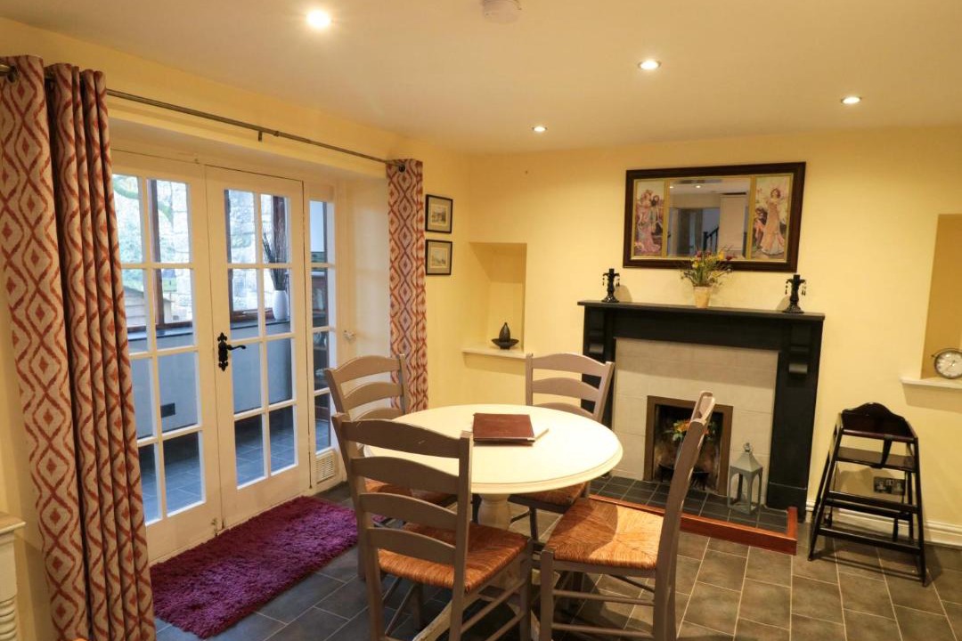 Photo of Others in Cropton