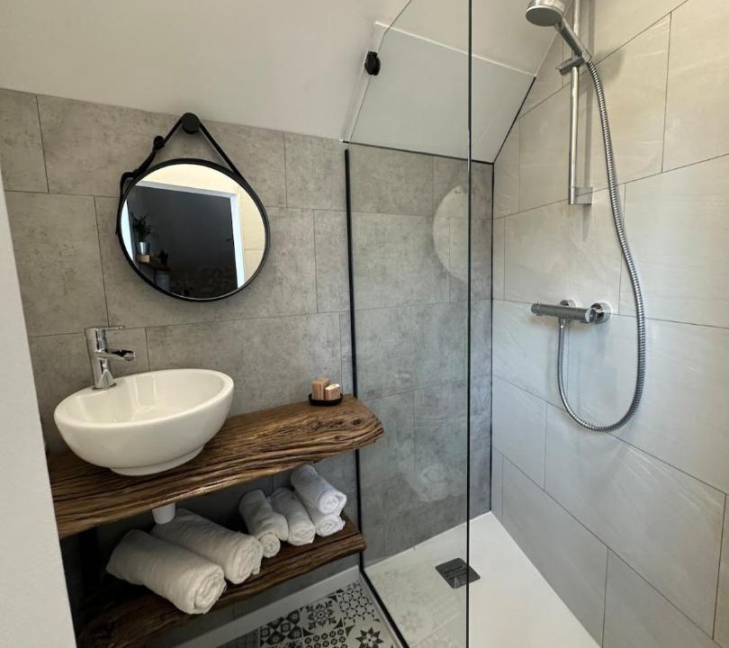 Photo of Bathroom in Saint-Martin-le-Beau