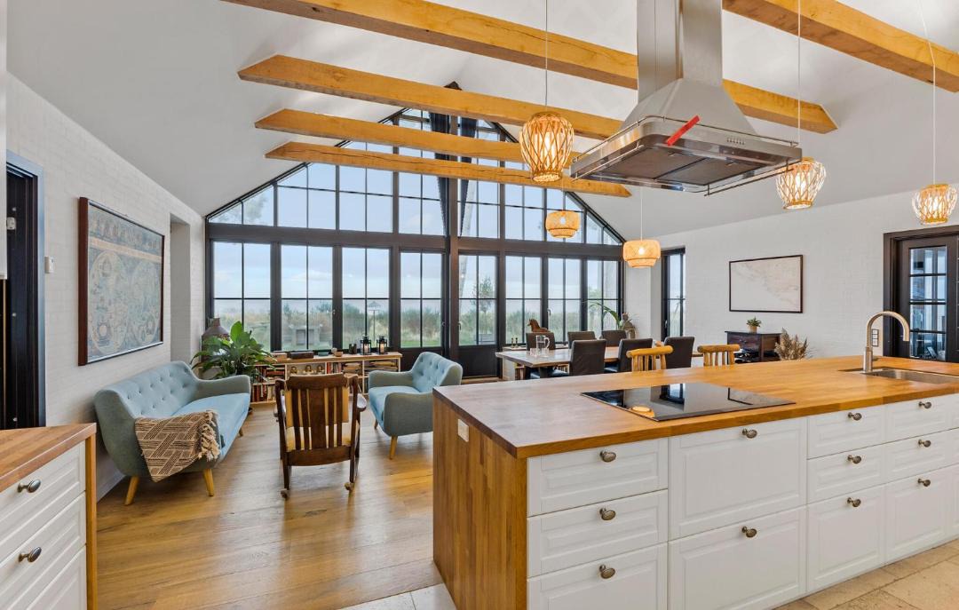 Photo of Kitchen in Hou