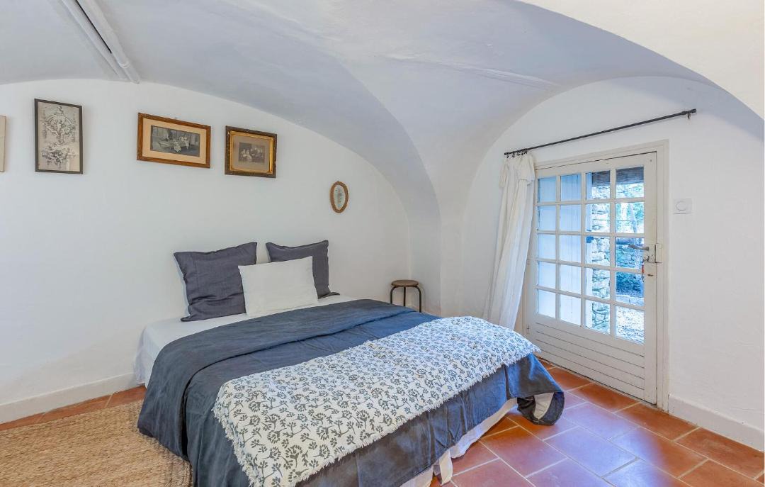 Photo of Bedroom in Rouet