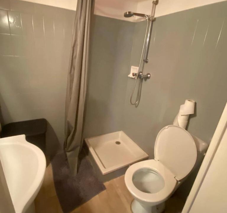 Photo of Bathroom in Massiac