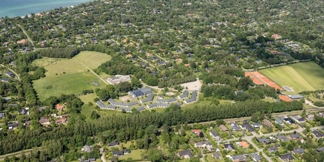 Photo of Buildings in Holloselund