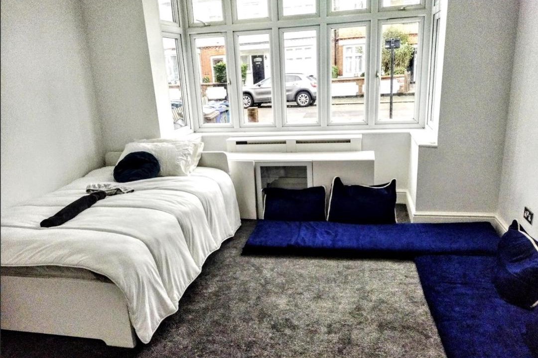 Photo of Bedroom in Canons