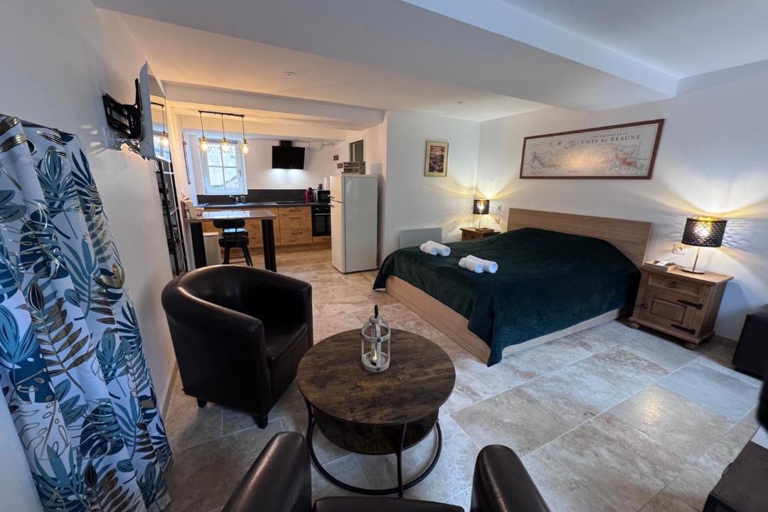 Photo of Bedroom in Pommard