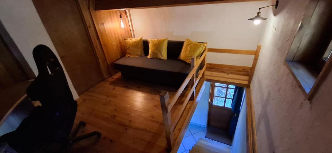 Photo of Others in Banne