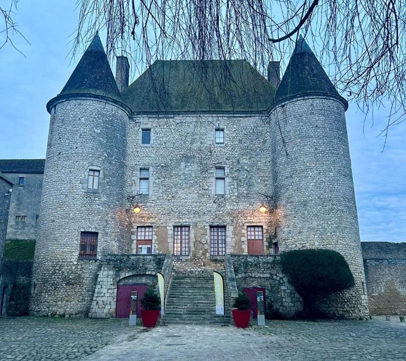 Photo of Buildings in Nemours