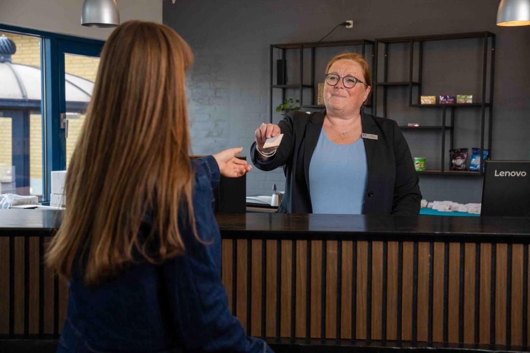 Photo of Others in Sklskr