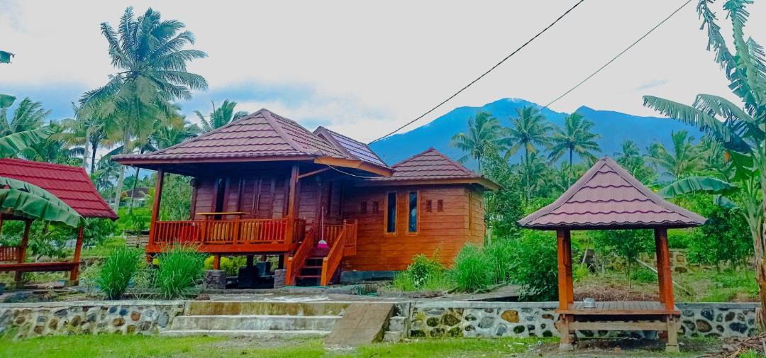 Photo of Others in Tetebatu
