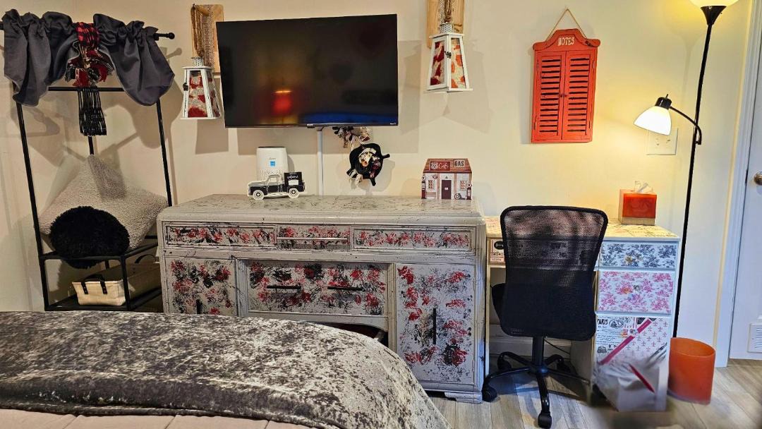 Photo of Bedroom in South Carolina Lakes & Blackwater Rivers