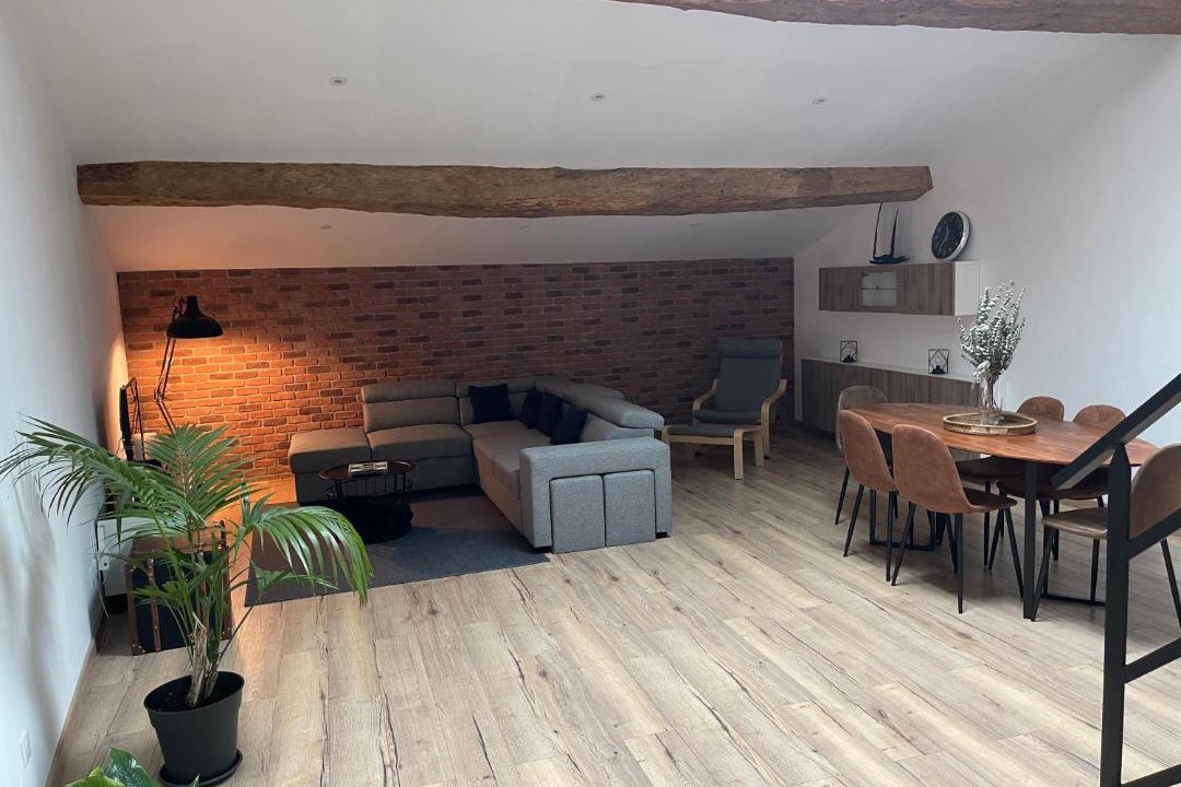Photo of Livingroom in Revel