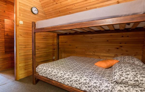 Photo of Bedroom in Platak