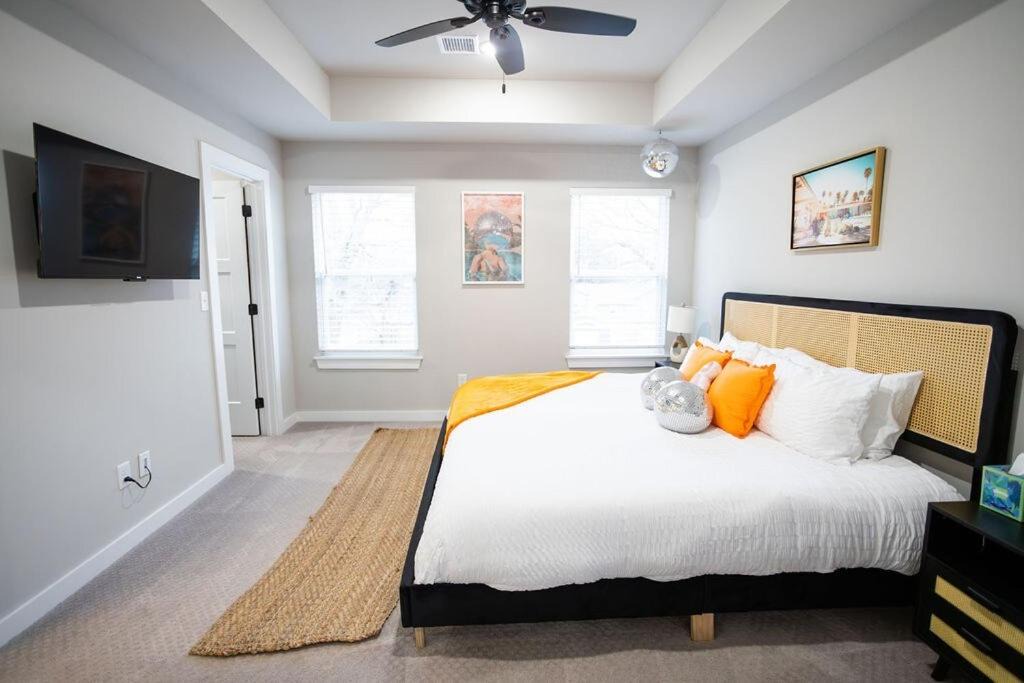 Photo of Bedroom in Broken Arrow