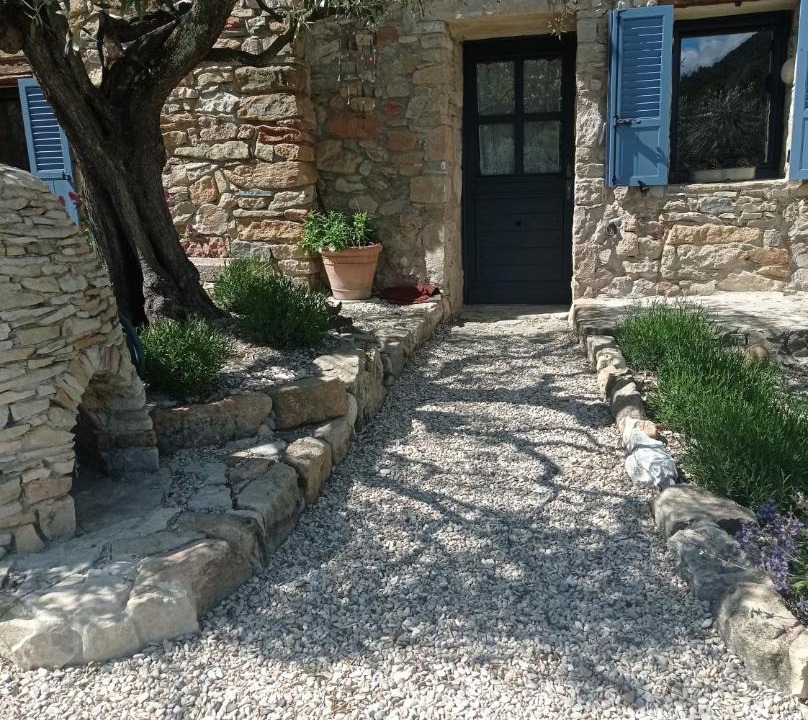 Photo of Others in Aubres