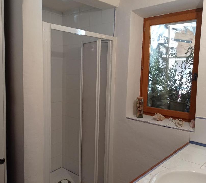 Photo of Others in Aubres