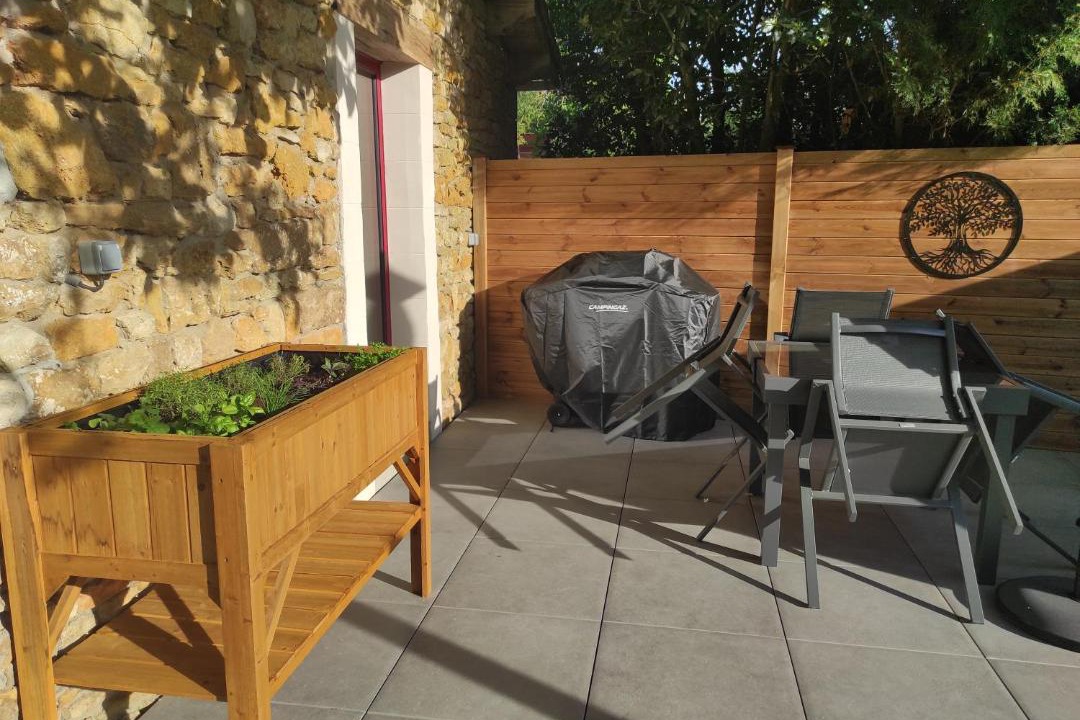 Photo of Patio Balcony in Saint-Juire-Champgillon