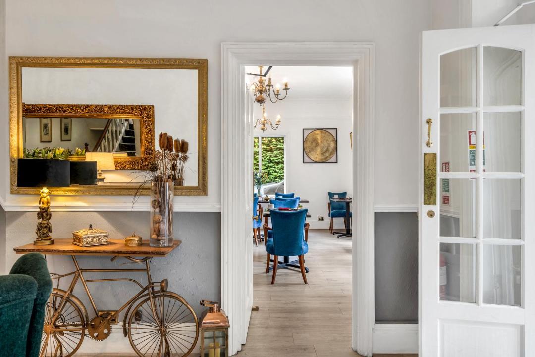 Photo of Others in Crowthorne