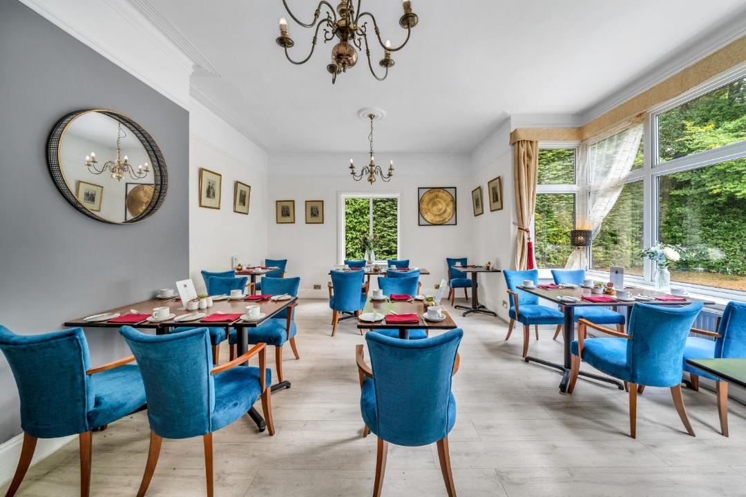 Photo of Others in Crowthorne