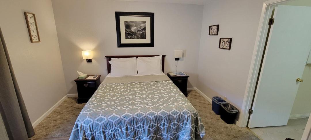 Photo of Bedroom in Mariposa