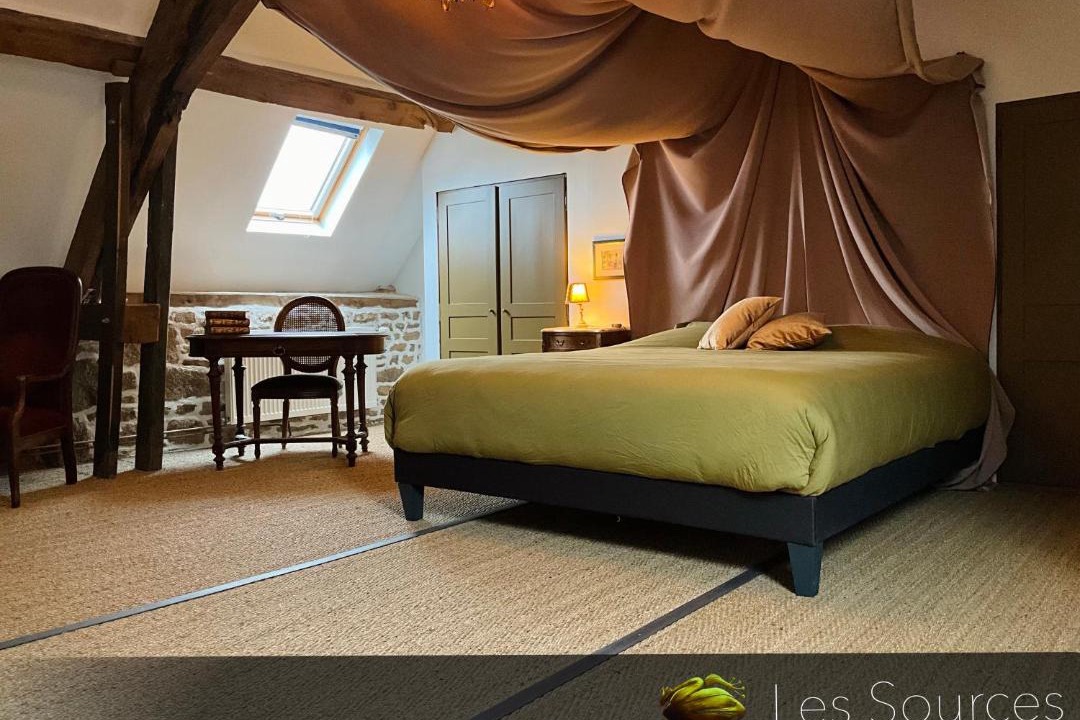 Photo of Bedroom in Sainte-Marguerite-de-Carrouges