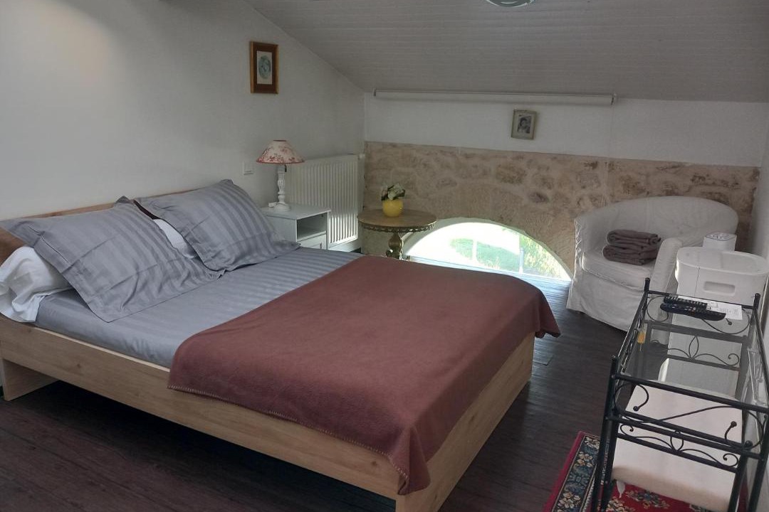 Photo of Bedroom in Saint-Jean-de-Blaignac