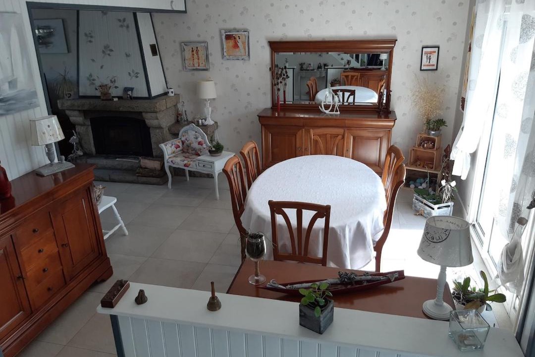 Photo of Kitchen in Plemet