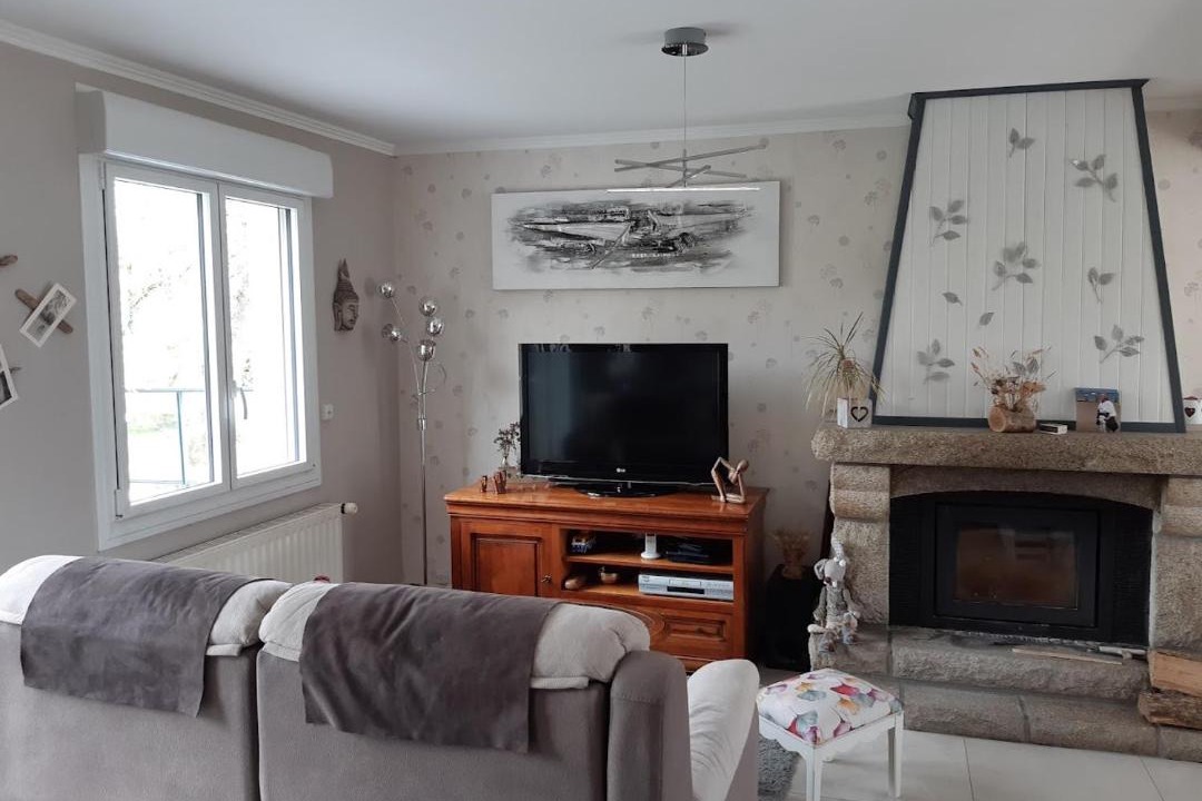 Photo of Livingroom in Plemet