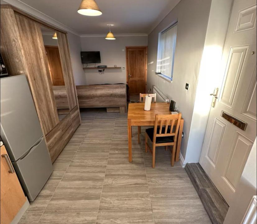 Photo of Others in Tinsley Green