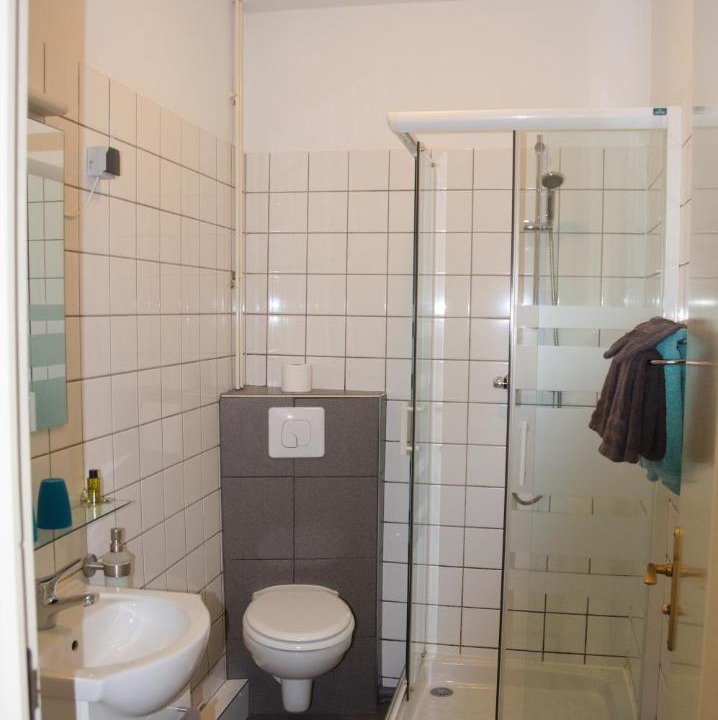 Photo of Bathroom in Epiry