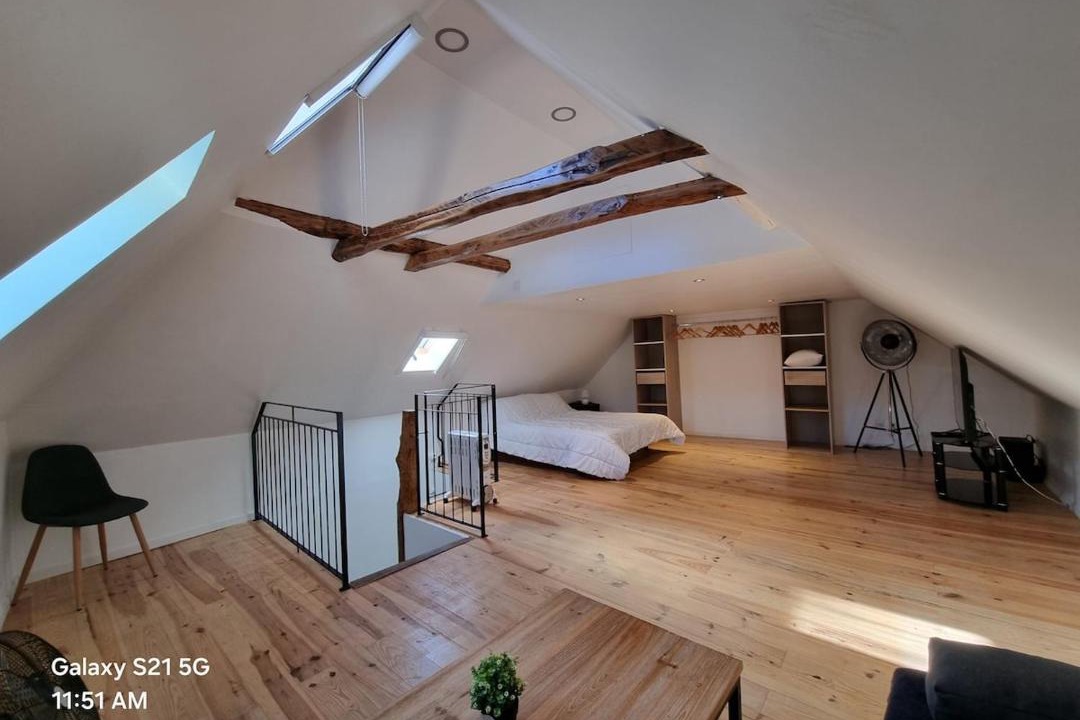 Photo of Others in Clarac