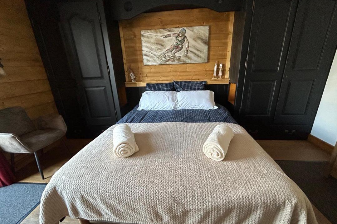 Photo of Bedroom in Magland