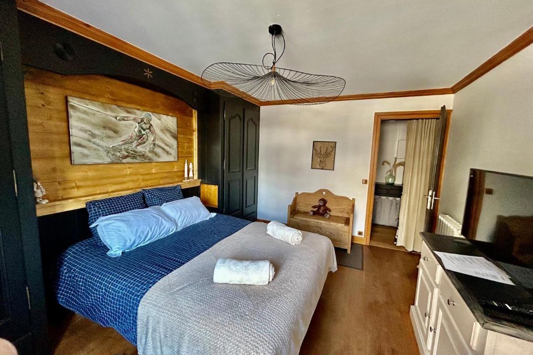 Photo of Bedroom in Magland