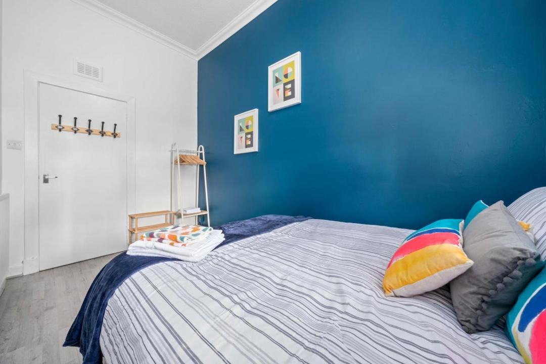 Photo of Bedroom in Kirkintilloch