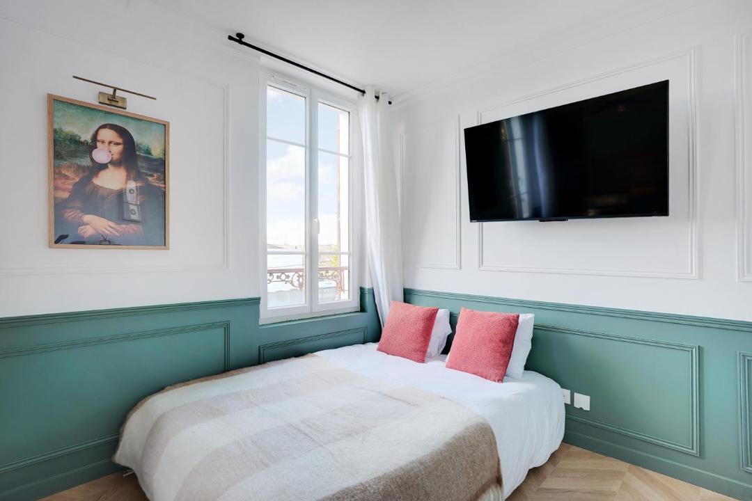 Photo of Bedroom in Villemomble