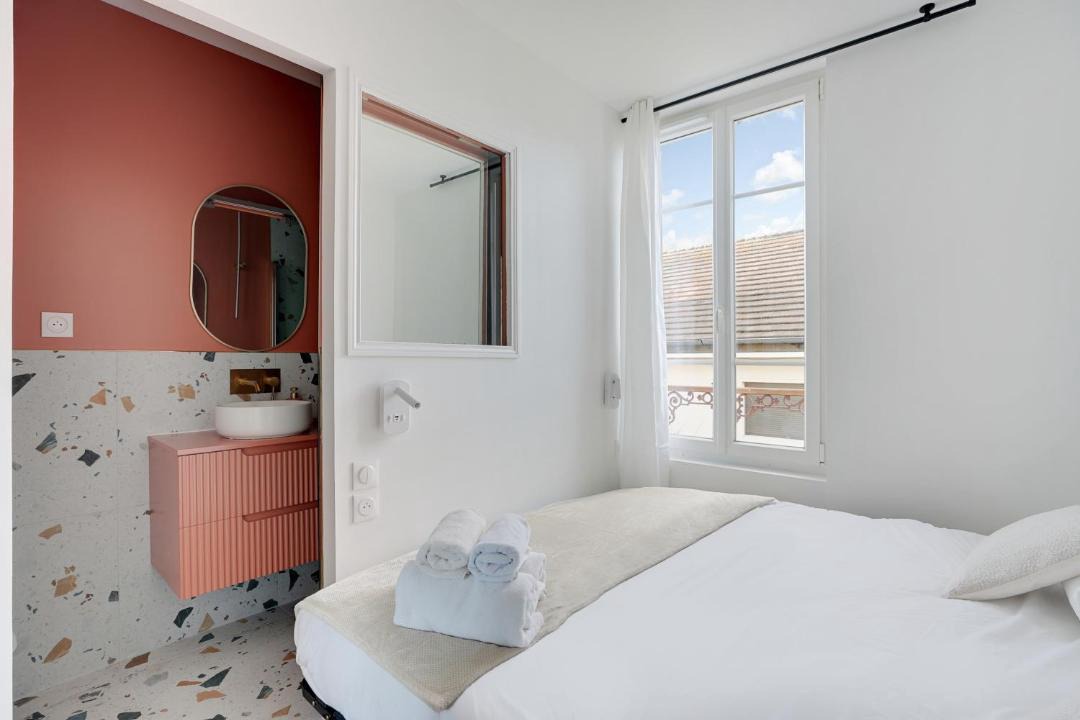 Photo of Bedroom in Villemomble