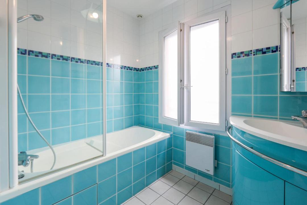 Photo of Bathroom in Saint-Cloud