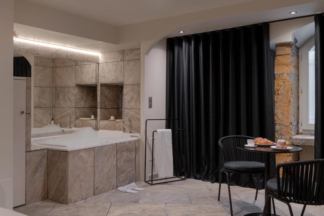 Photo of Bathroom in Fourviere