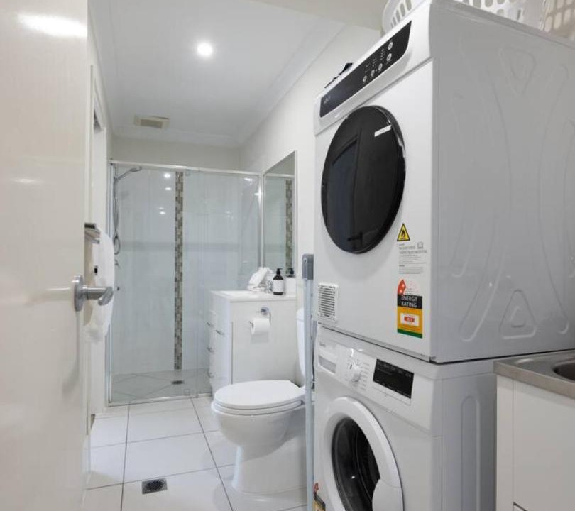 Photo of Others in Springwood