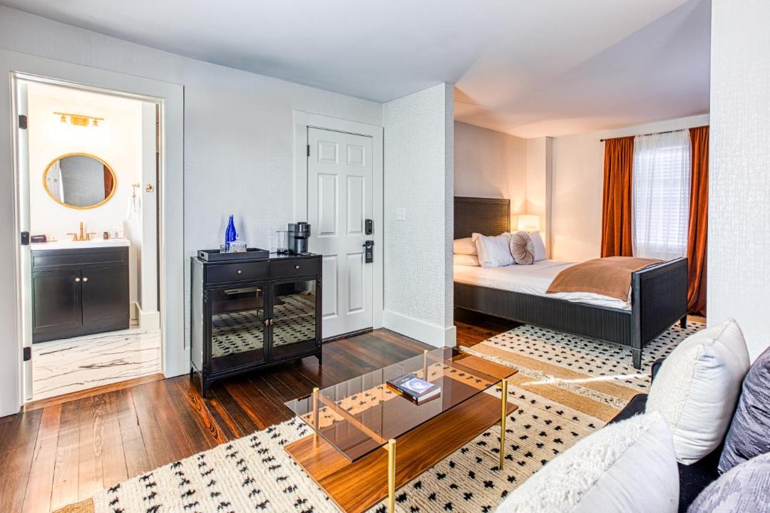 Photo of Bedroom in Lenox