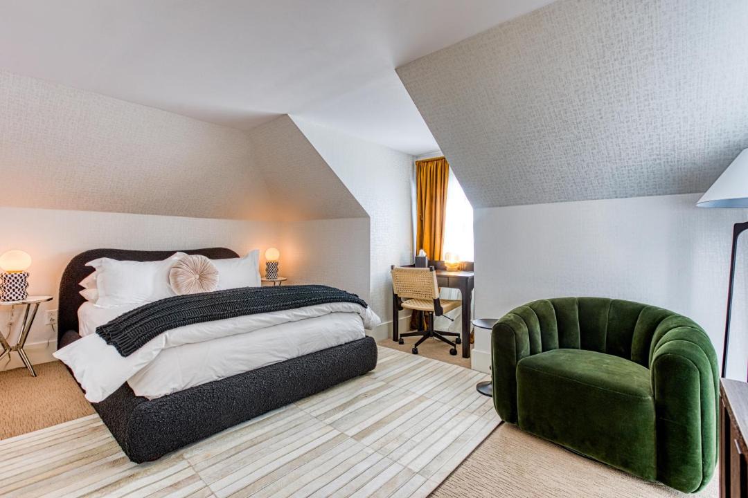 Photo of Bedroom in Lenox