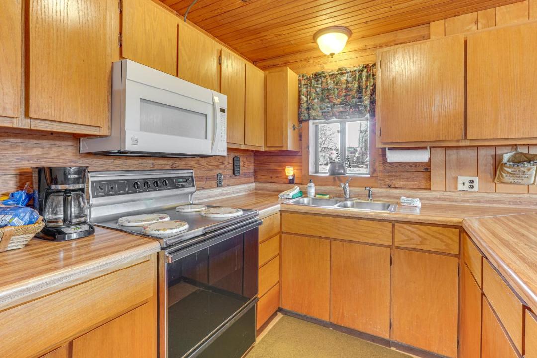 Photo of Kitchen in Shell Knob