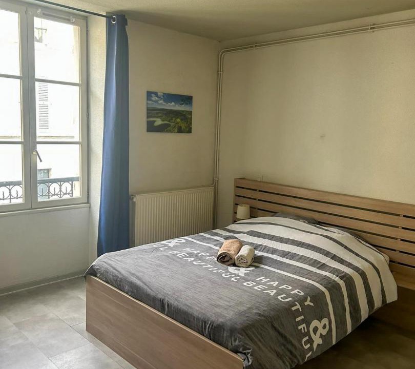 Photo of Bedroom in Lons-le-Saunier