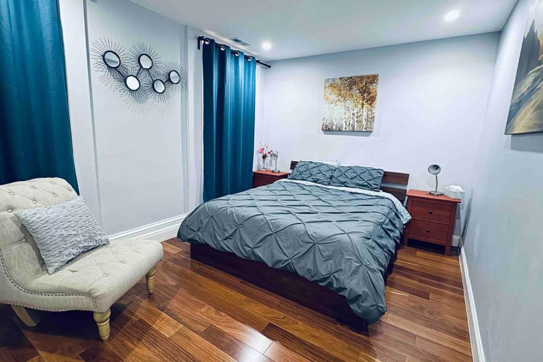 Photo of Bedroom in Center City