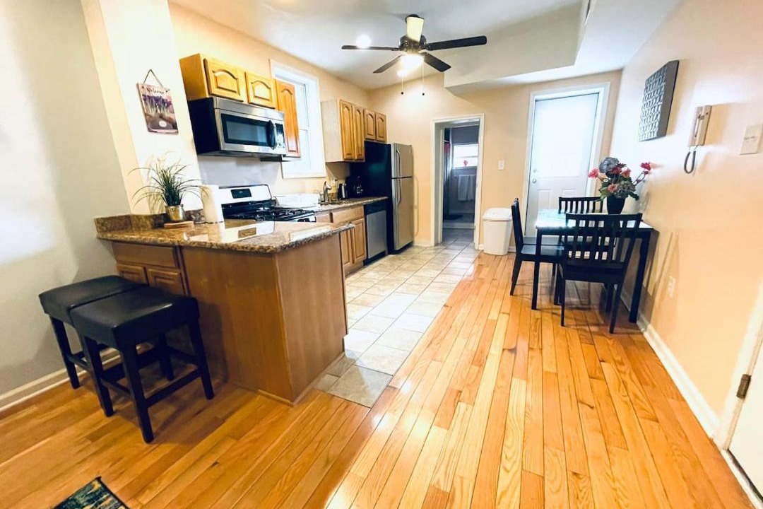 Photo of Others in Passyunk Square