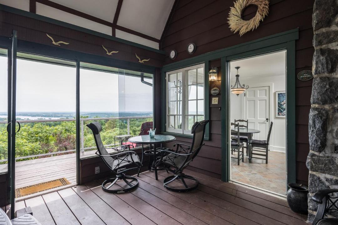 Photo of Patio Balcony in Montebello