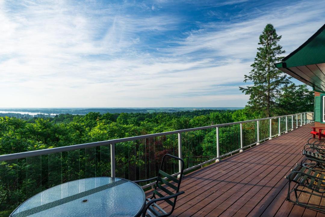 Photo of Patio Balcony in Montebello